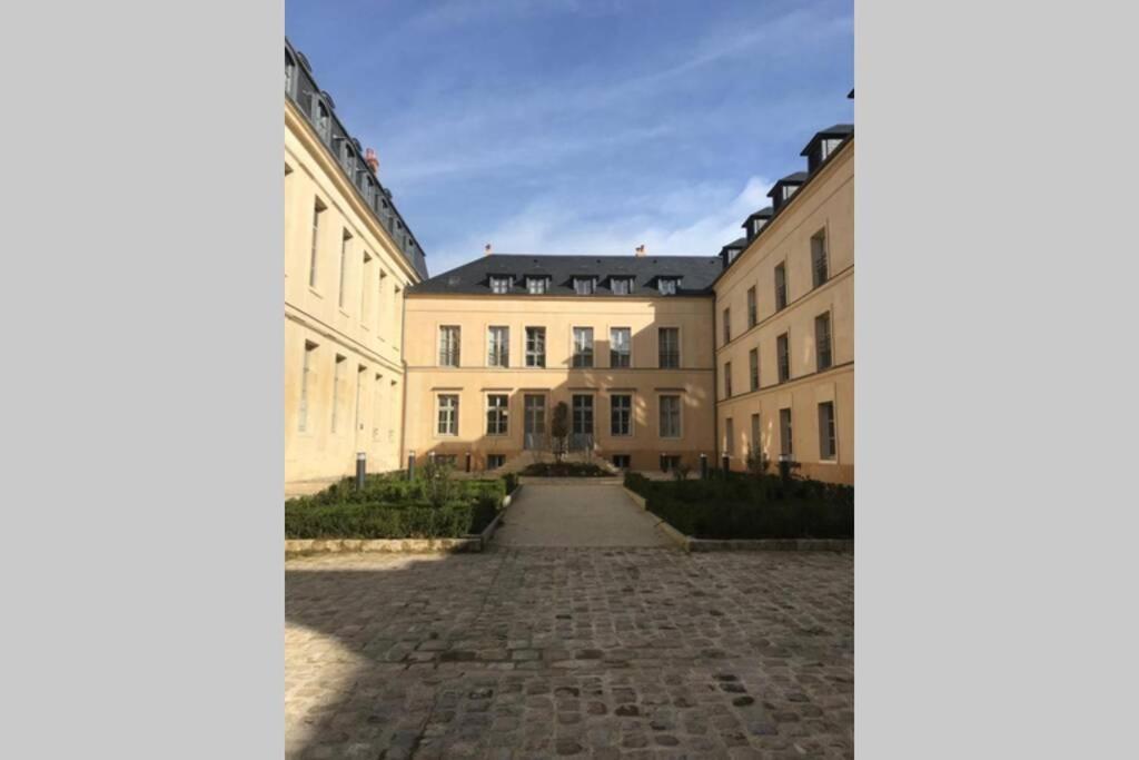 L'Independance Apartment Versailles Ngoại thất bức ảnh